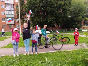 Подробнее о статье Мастер класс «Велика Россия наша» состоялся в п. Мещерское М.О. Чехов