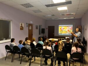 Подробнее о статье Караоке программа «Песни военных лет» в ДК «Полёт» м.о. Чехов